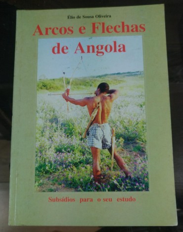 ARCOS E FLECHAS DE ANGOLA