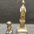 Dois troféus 