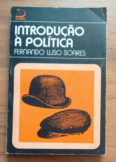 INTRODUÇÃO À POLITICA