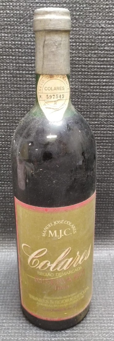 Vinho tinto de Colares 1971