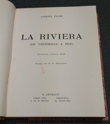 LA RIVIERA 