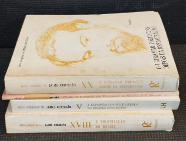 Quatro livros da Colecção de Jaime Cortesão 