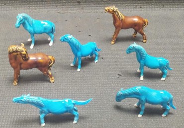 Lote de cavalos miniatura 