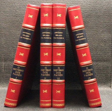 «O Mistério dos Painéis 4 Volumes»