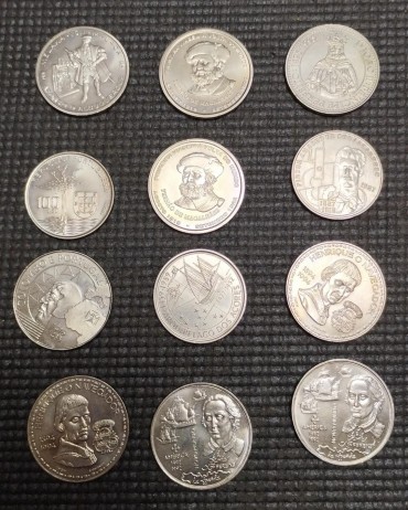 12 moedas comemorativas 