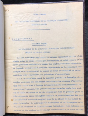 «Les Directions Nouvelles de La Politique Economique Intérnationale»