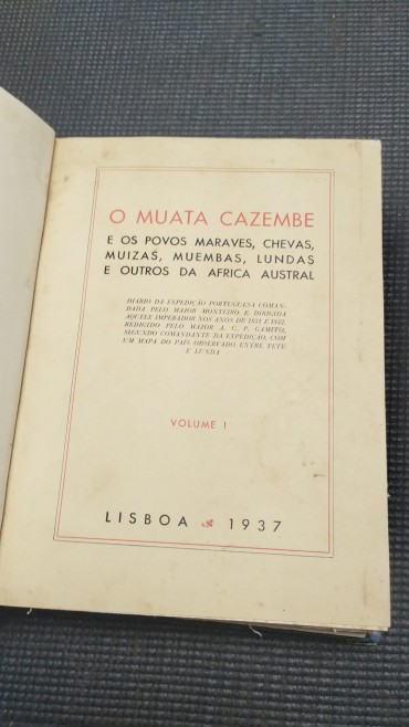 «O Muata Cazembre e os povos maraves, chevas, miuzas, muembas, lundas e outros da Africa Austral»