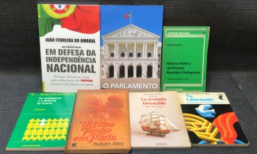 «Lote 7 Livros Diversos» 